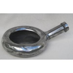 Bed Basin, In Pewter. 19th Century. 
