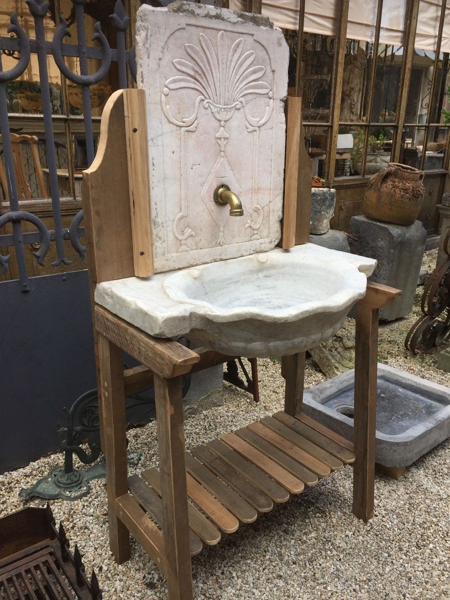 Antique White Marble Sink In Shell Shape