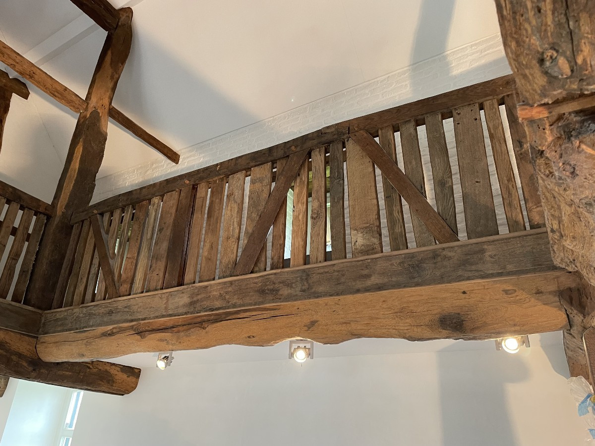Balustrade exclusive en bois -photo-4