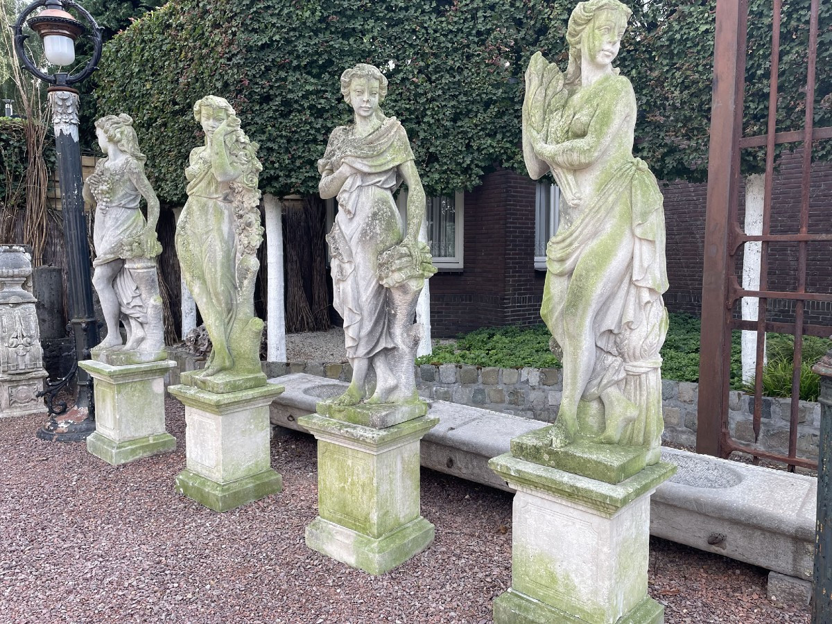 Antique Italian Limestone 4-season Statues-photo-2
