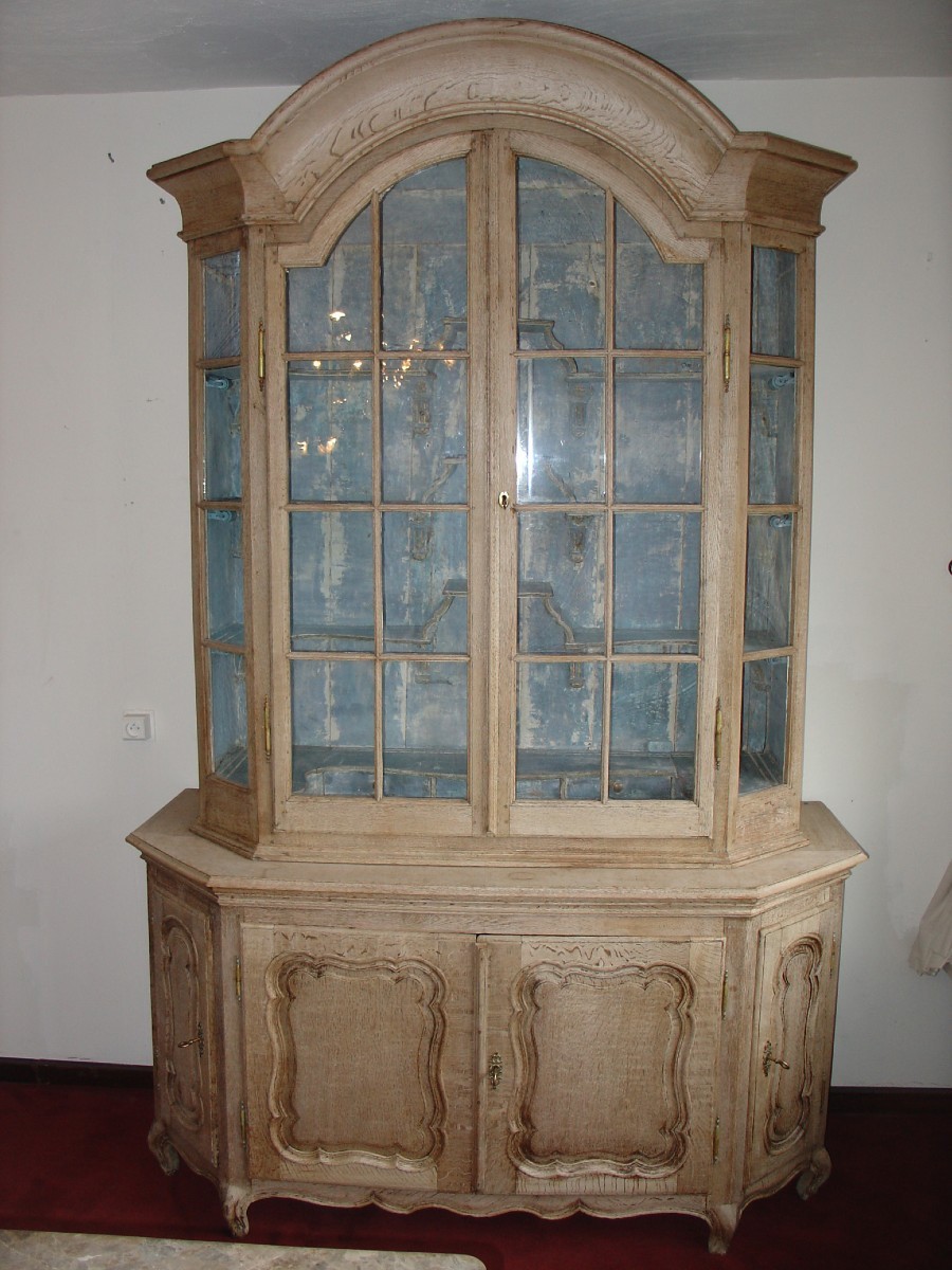 Antique Flemish Oak Display Cabinet-photo-4