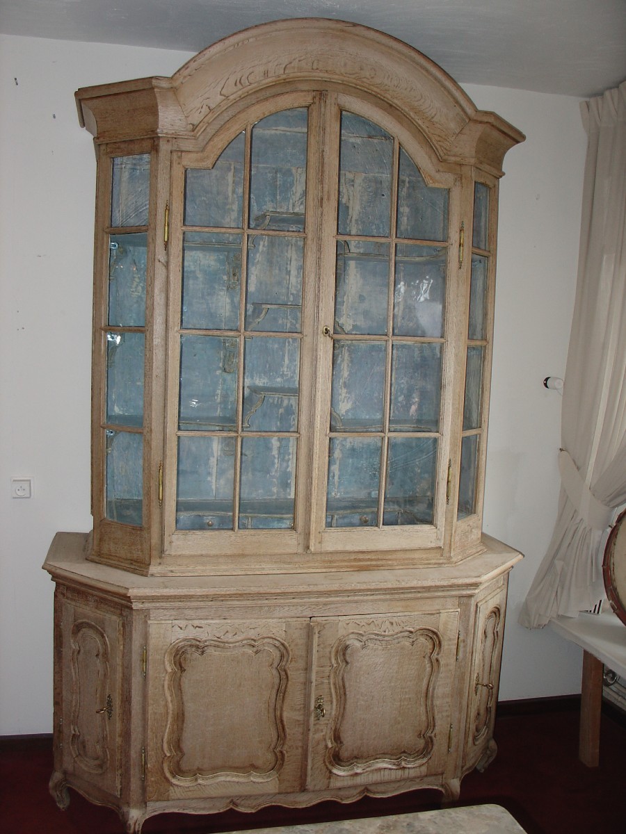 Antique Flemish Oak Display Cabinet-photo-1