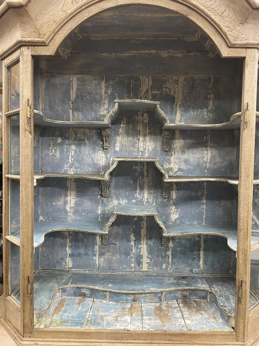 Antique Flemish Oak Display Cabinet-photo-2