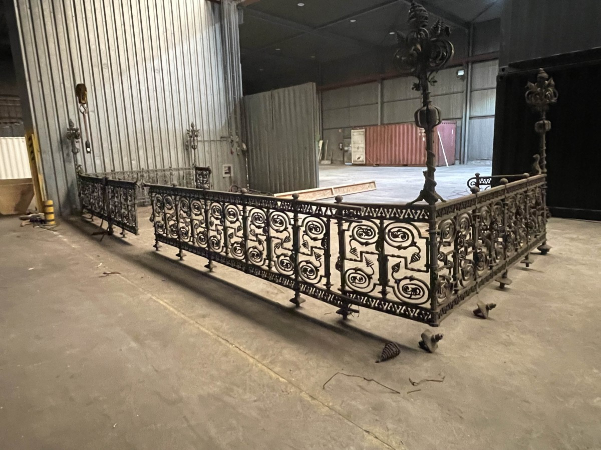Antique Gothic Wrought-iron Balcony Railing, 20 Running Meters-photo-3
