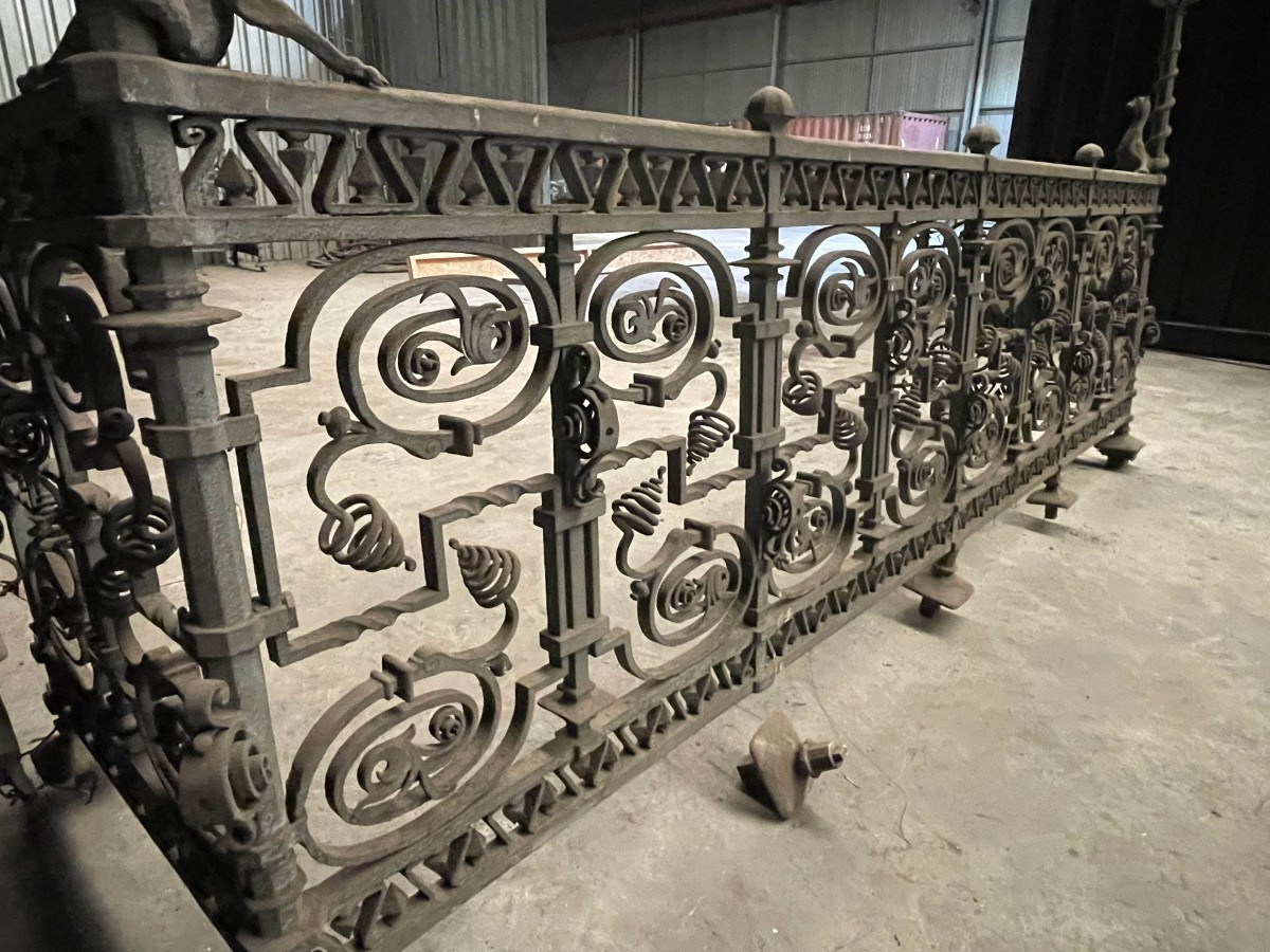 Antique Gothic Wrought-iron Balcony Railing, 20 Running Meters-photo-4