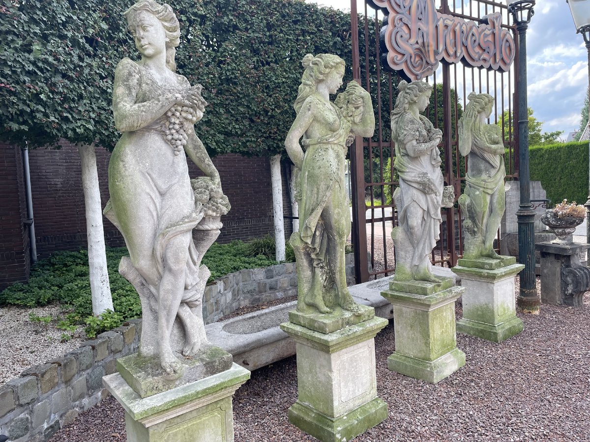 Statues de jardin antiques italiennes en pierre calcaire des 4 saisons