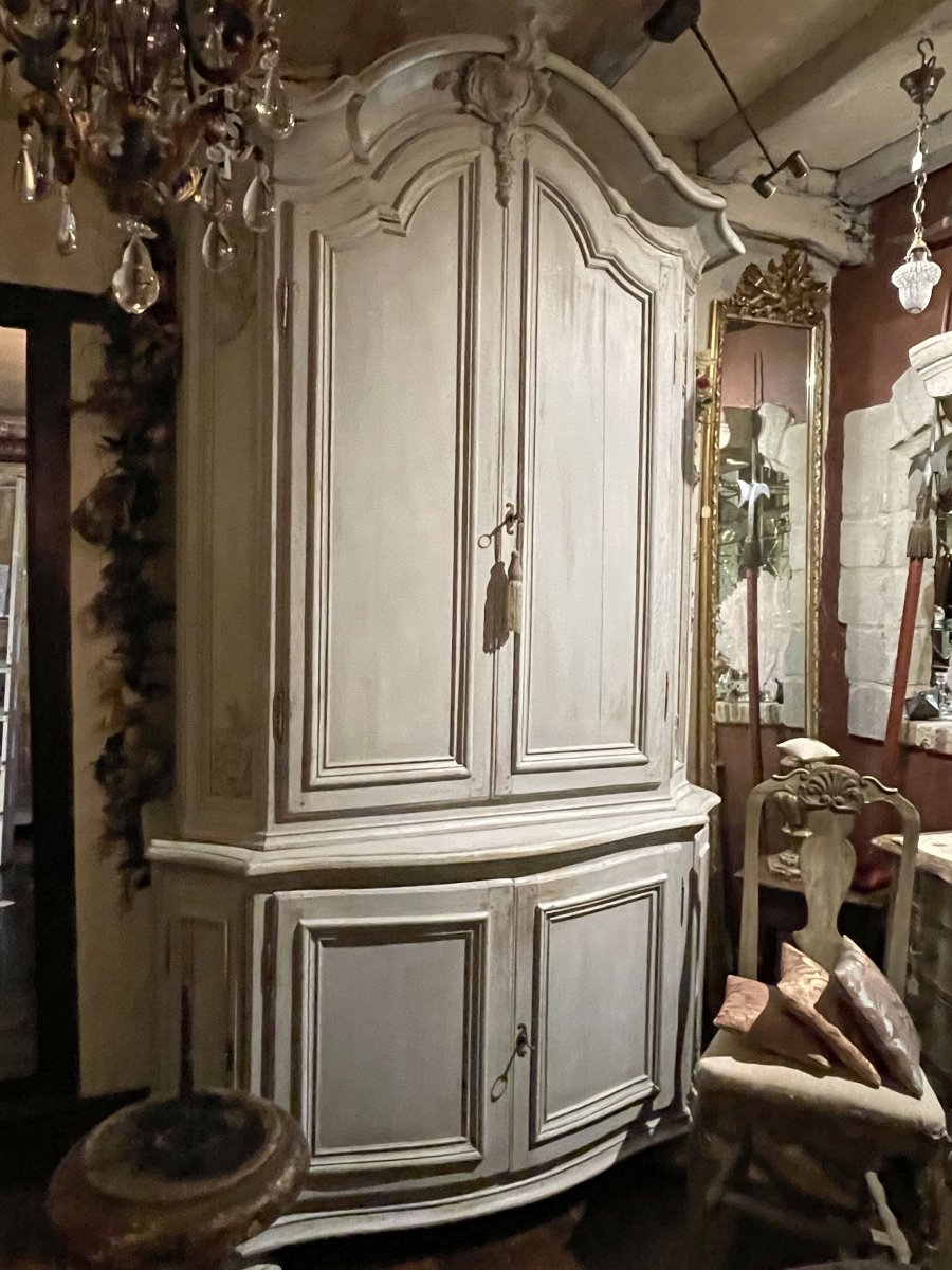 Antique Castle Cabinet-photo-3