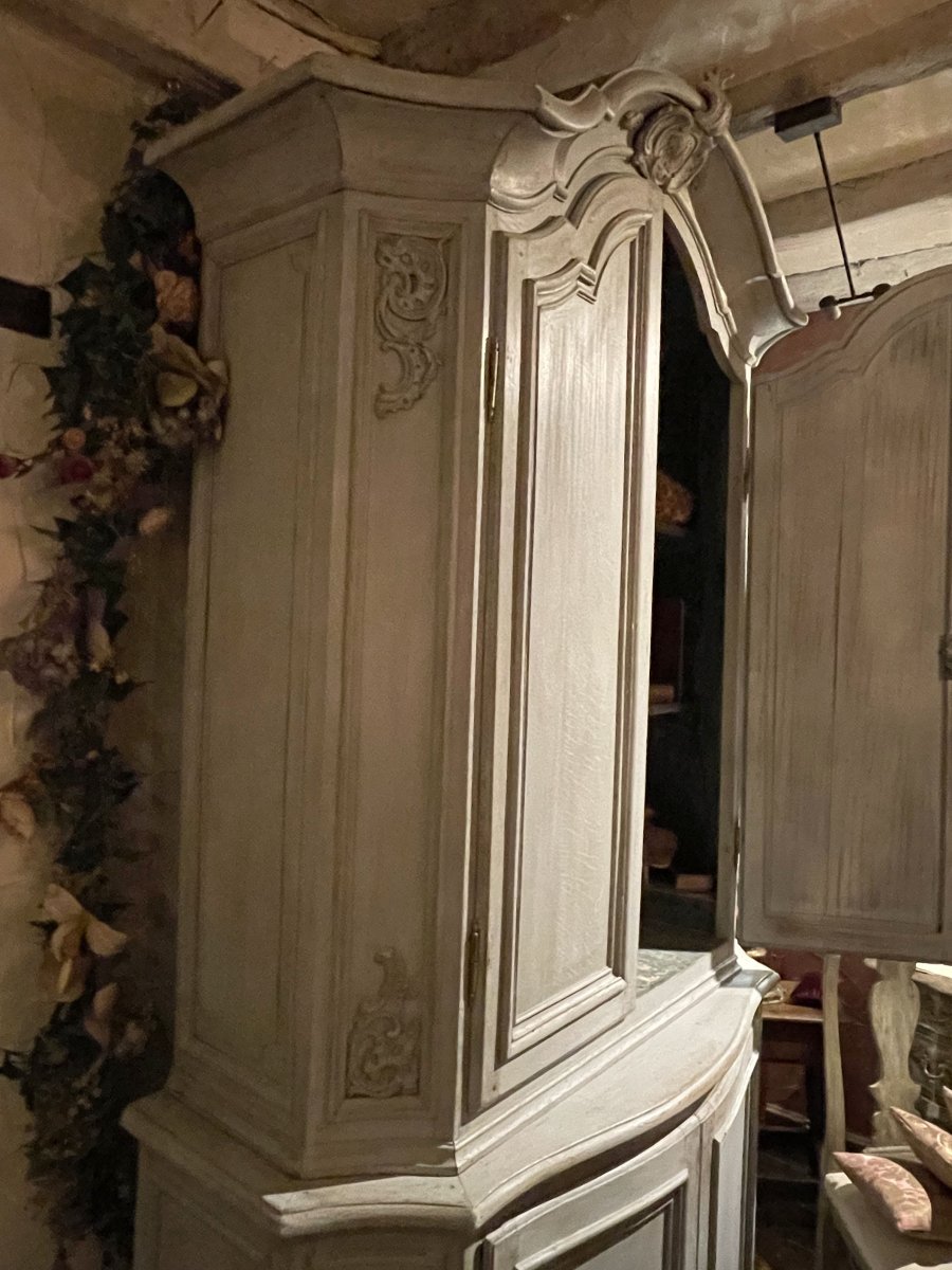 Antique Castle Cabinet-photo-6