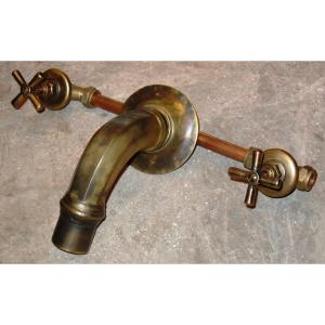 Exclusive Antique Taps, Cold Water Taps Connectable To The Current Water Network