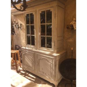 Armoire antique, vitrine antique à deux-corps des Ardennes