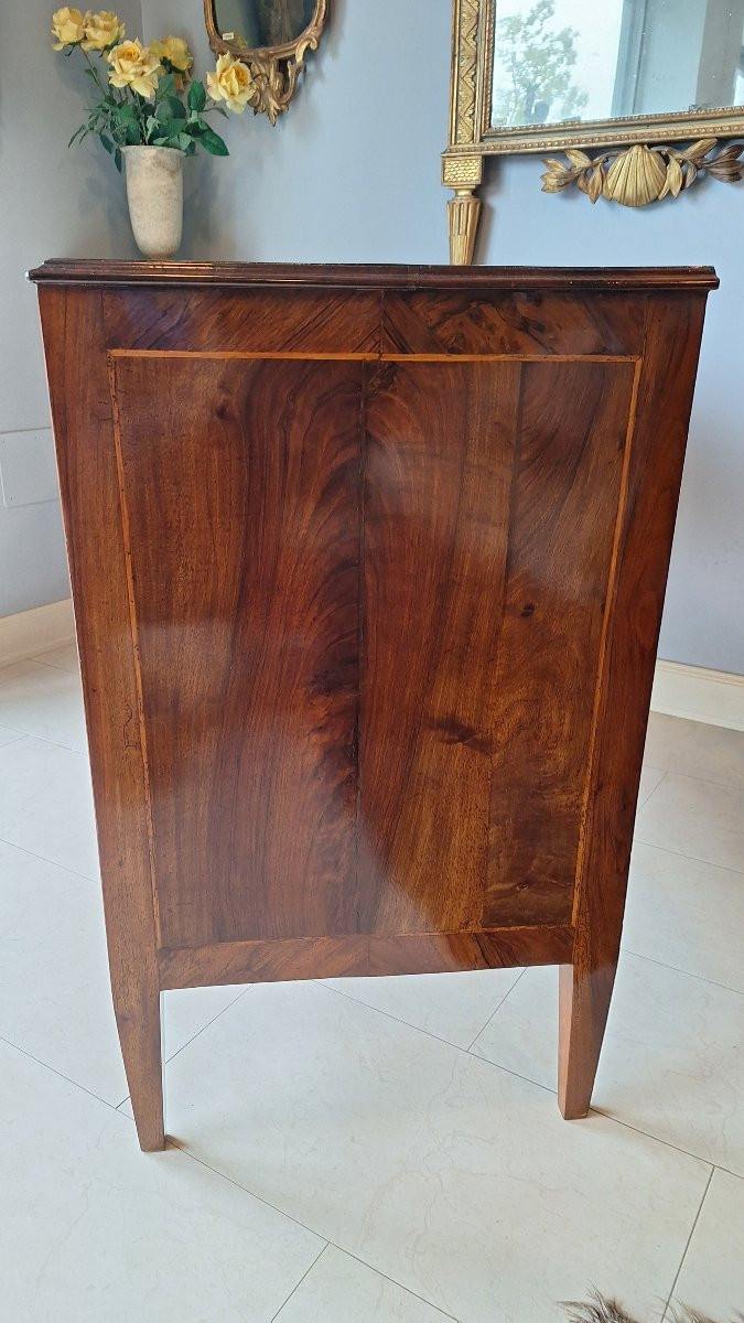 Commode Directoire Lombarde du début du XIXe siècle.-photo-4