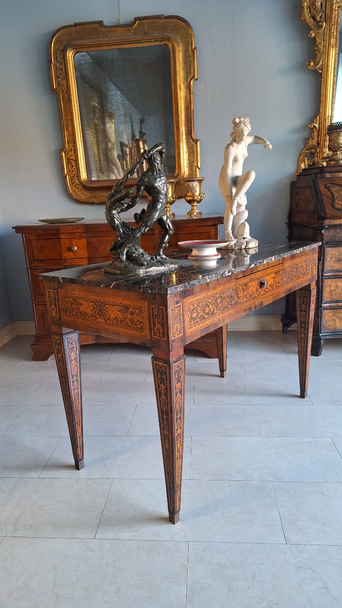Louis XVI Console Table In Walnut With Inlay, Lombardy, Second Half Of The 18th Century.-photo-3
