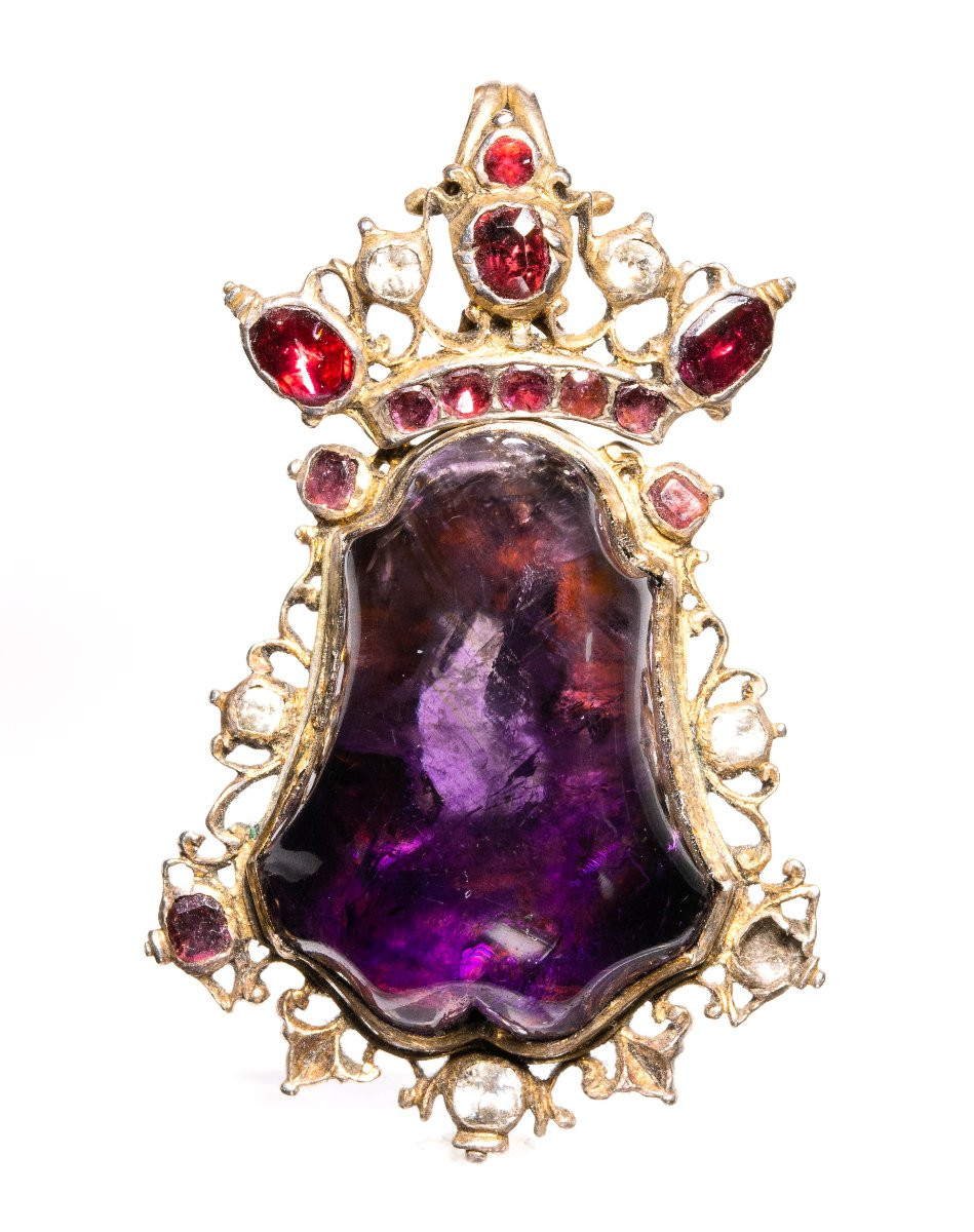 A Late 17th Century Spanish Devotional Pendant.-photo-2