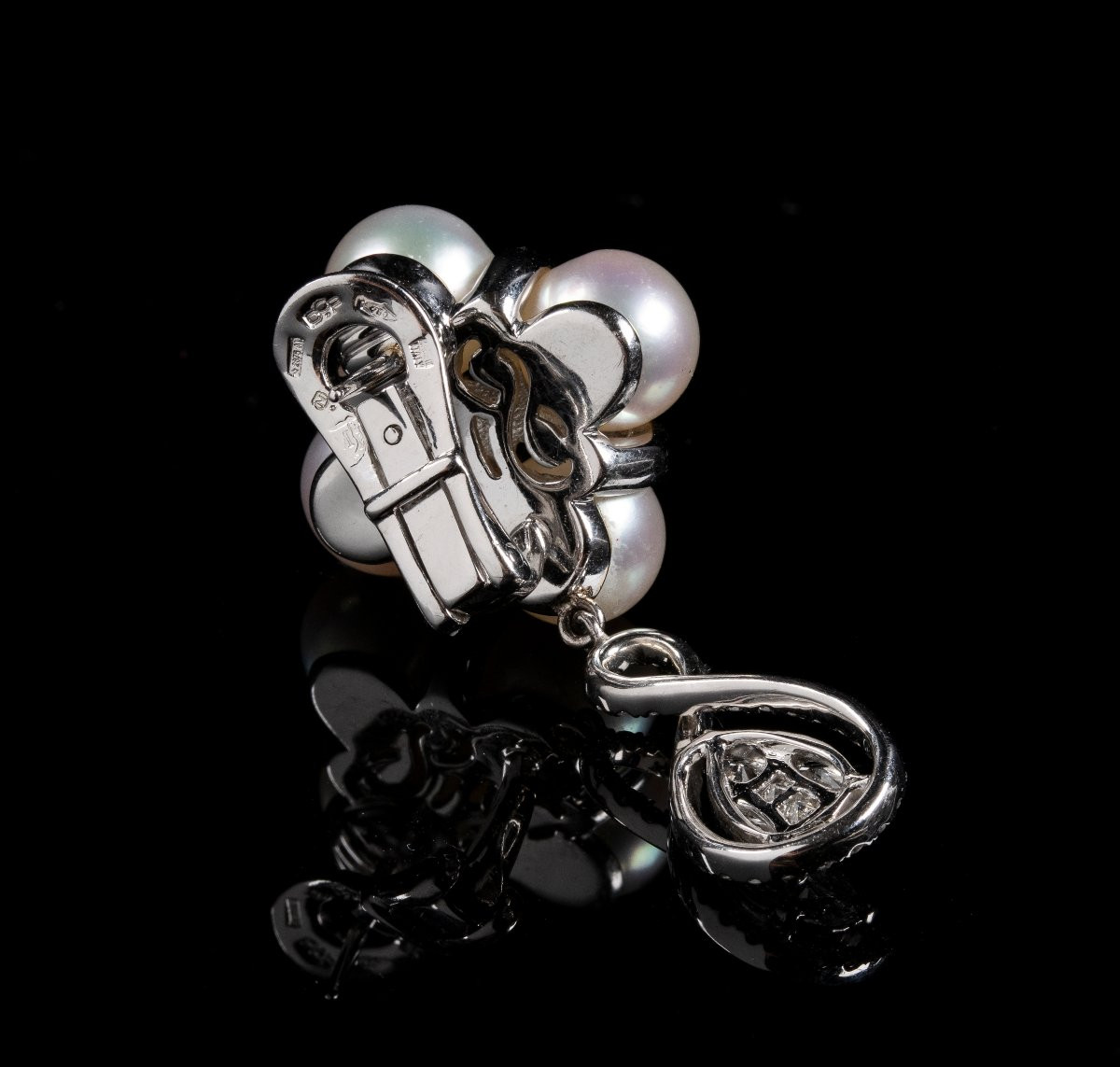 Paire de pendants d'oreille en or gris-photo-2