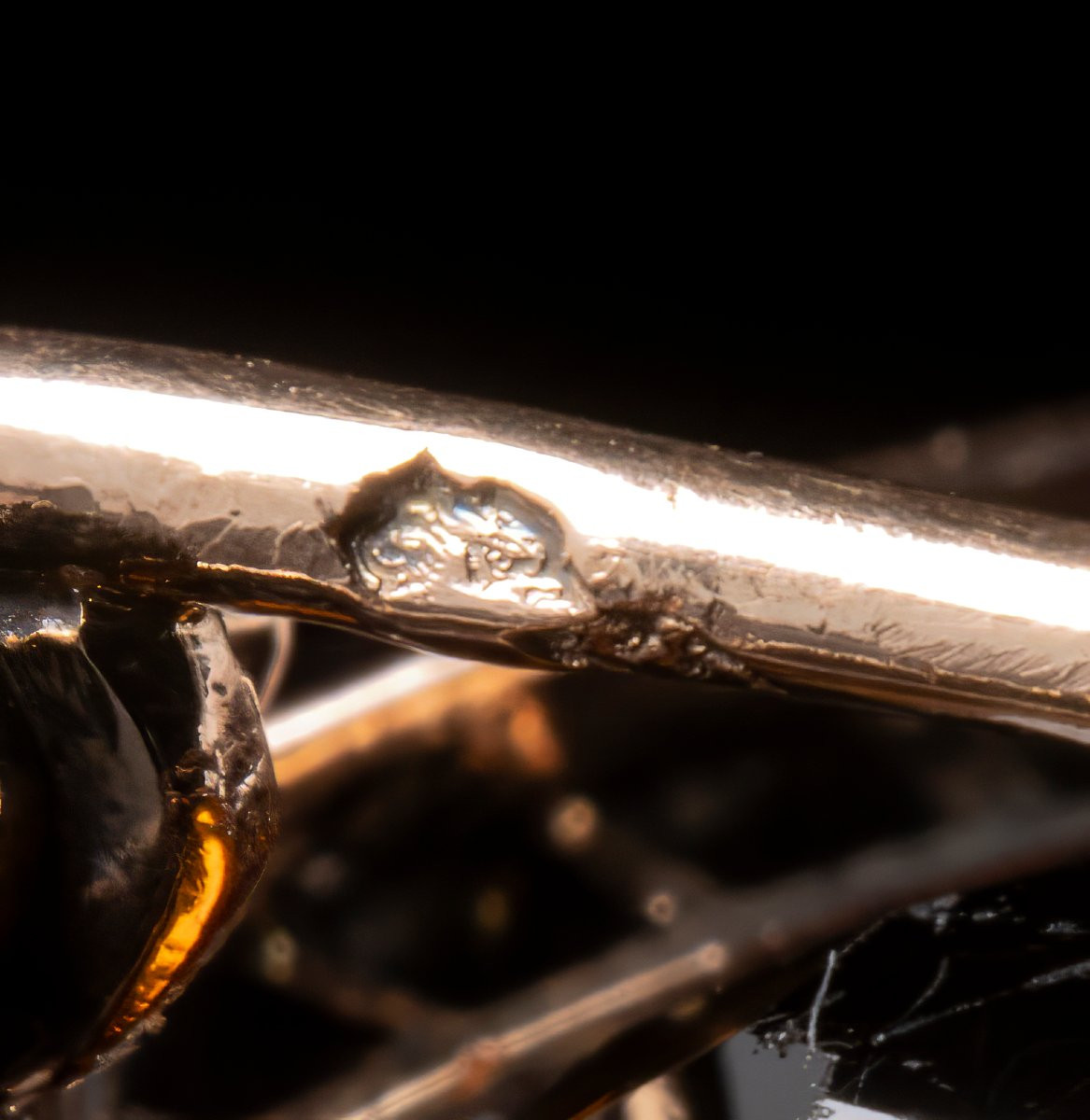 Broche Cœur Française en Or 18K & Argent | Citrine & Diamants Taillés en Roses-photo-2