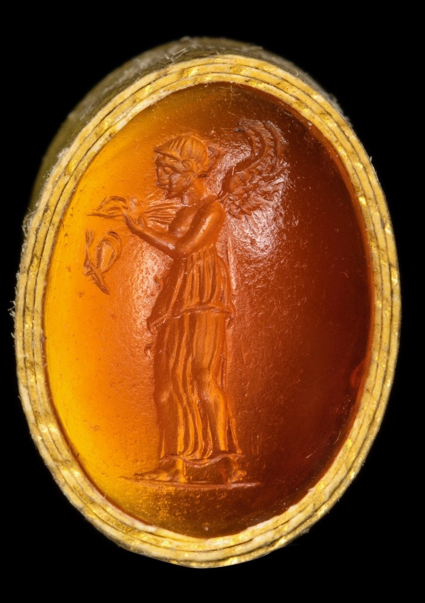 A Roman Republican Carnelian Intaglio. Nemesis With Butterfly.-photo-3