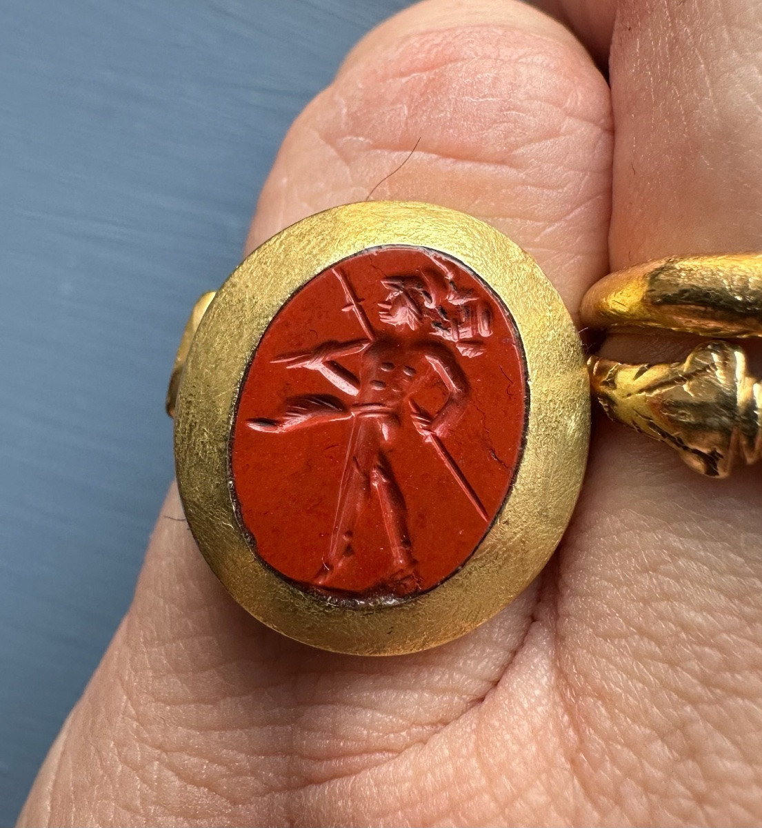 A High Carat Gold Ring Set With A Roman Red Jasper Intaglio. Mars Gradivus-photo-2