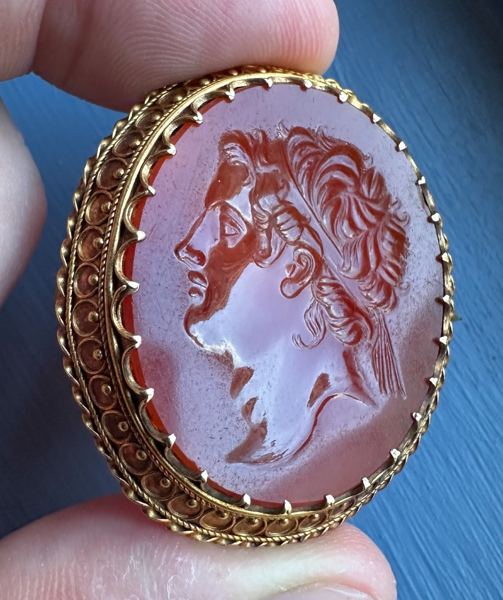 19th Century Gold Brooch Set With An Intaglio On Carnelian.  Hellenistic Ruler-photo-1