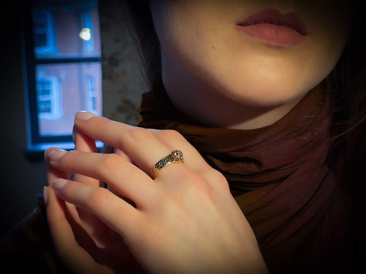 BAGUE SOLITAIRE VICTORIENNE.