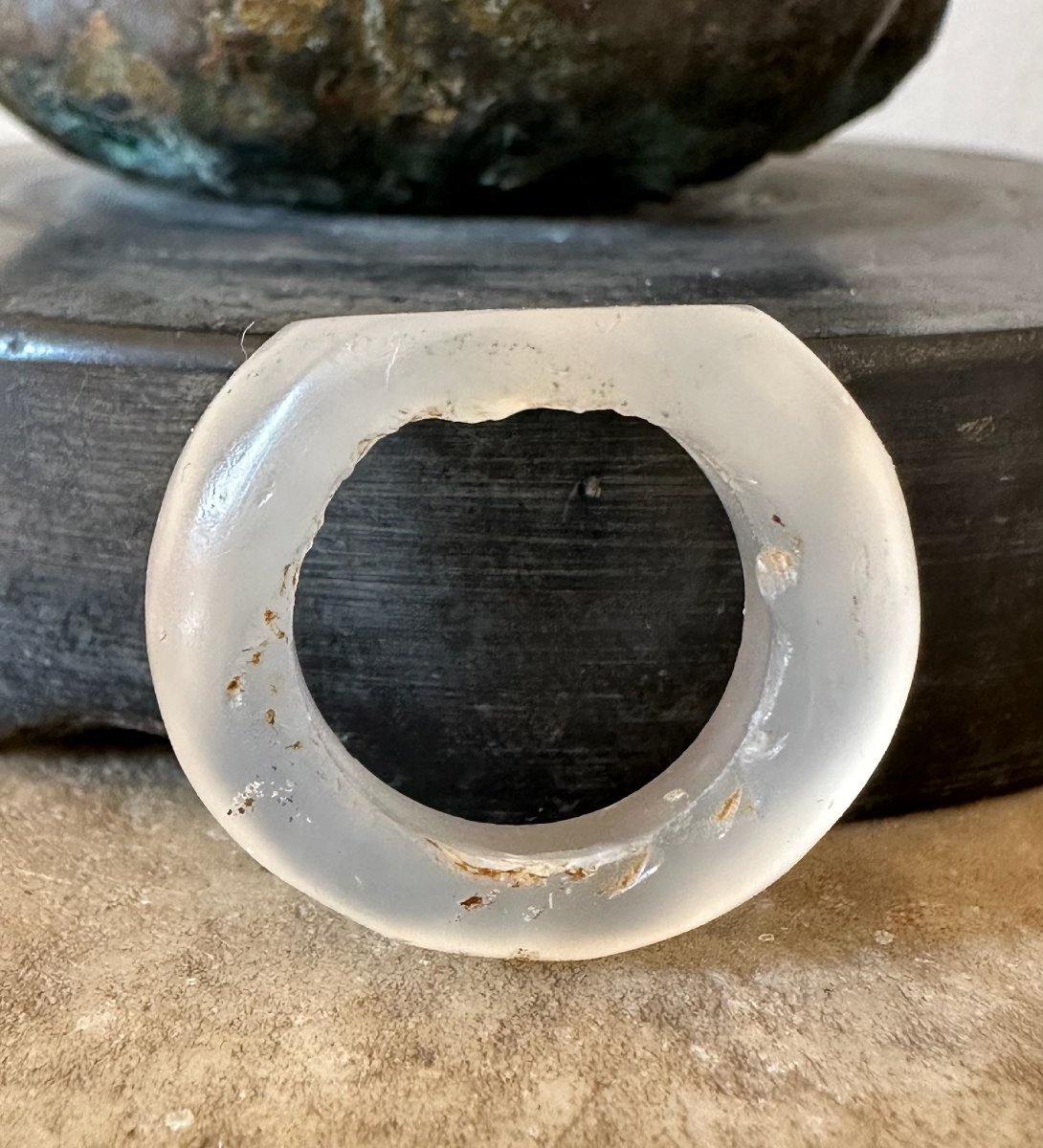 Sassanid Hololithic Signet Ring Made Of Chalcedony. Flower.-photo-4