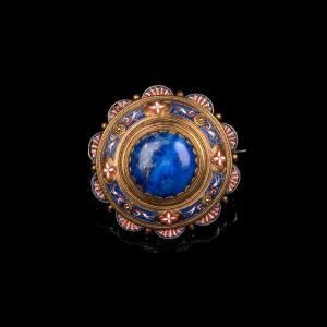 Broche Revival en or et micromosaïque, avec lapis-lazuli et compartiment secret — Rome, c. 1800