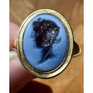 Roman Intaglio On Nicolo Depicting Dionysus, Mounted In A Gold Ring