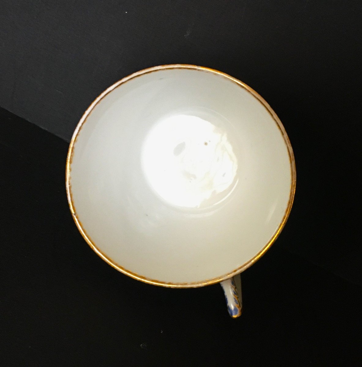 Tasse En Porcelaine De Sèvres De 1778 Marque De Sèvres Et Lettes Double A, Décor De Fleurs-photo-5