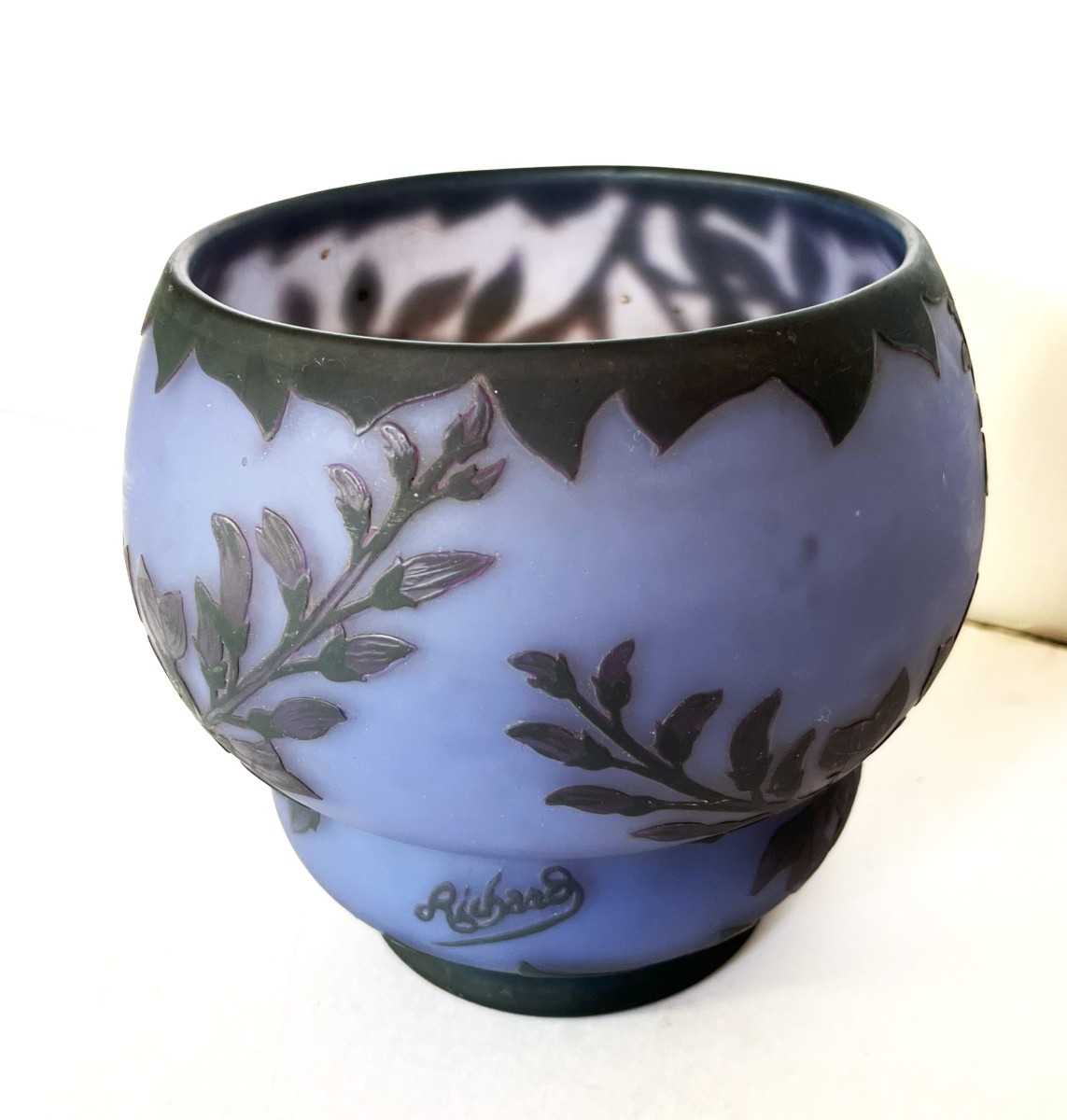 Richard, Art Nouveau Vase In Acid-etched Multi-layer Glass-photo-3