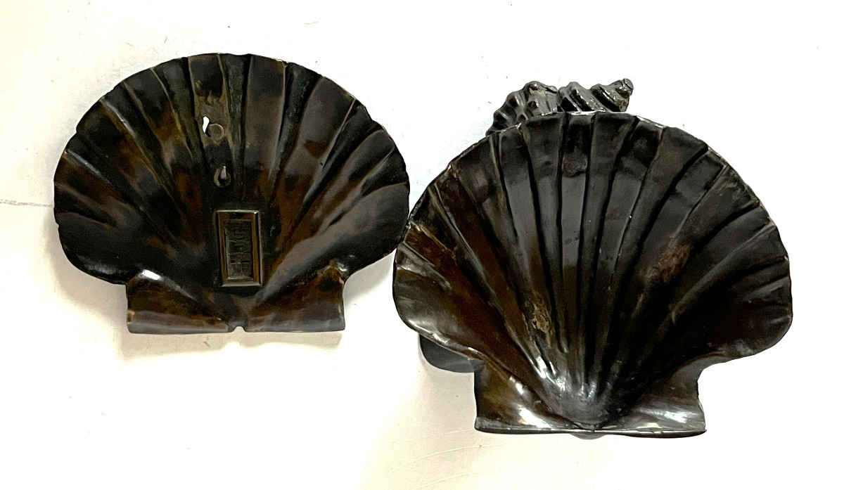 Japon Meiji, boite aux coquillages et au crabe en bronze, signée, 19ème siècle-photo-1