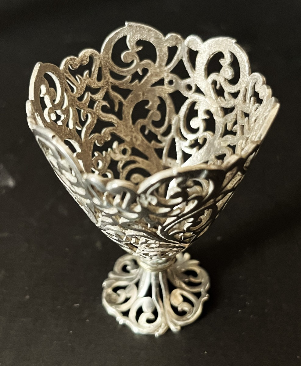 Two Zarf And A Silver Spoon From 19th-century Ottoman Türkiye, With Tugras Hallmarks To Be Identified.-photo-4