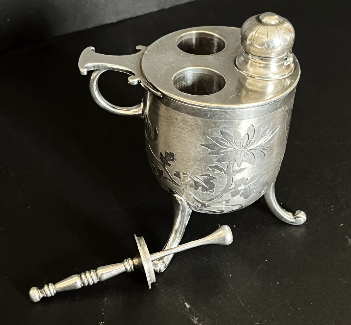 Christofle encrier Art Nouveau en bronze argenté, décor de papillon-photo-3