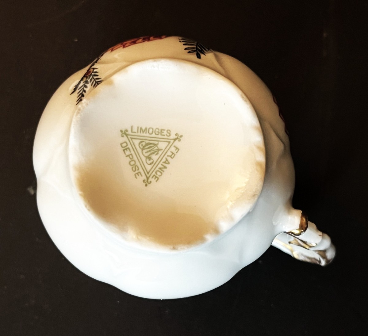 Six Limoges Porcelain Cream Pots Decorated With Pine Cones, With A Tray-photo-4