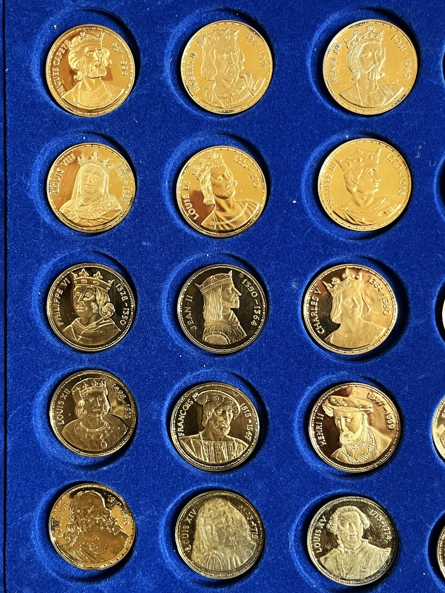 35 Gilt Silver Medals, "the Kings Of France", 24-karat Gold And 925 Silver, Minerva Hallmark-photo-2