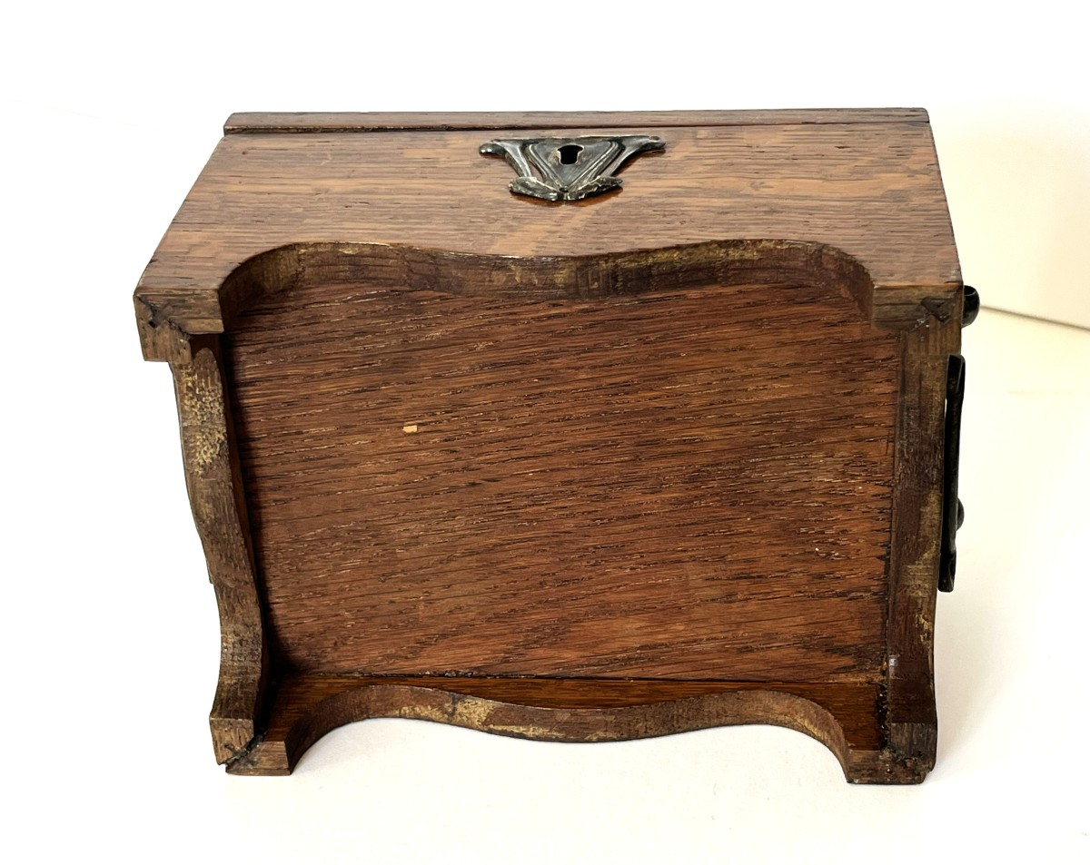 Art Nouveau, Arts And Craft Box In Oak And Silver-plated Metal-photo-7