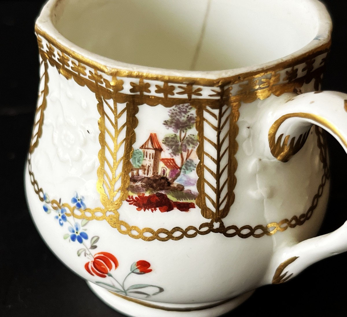 Tasse en porcelaine de Frankenthal du 18 ème siècle-photo-4