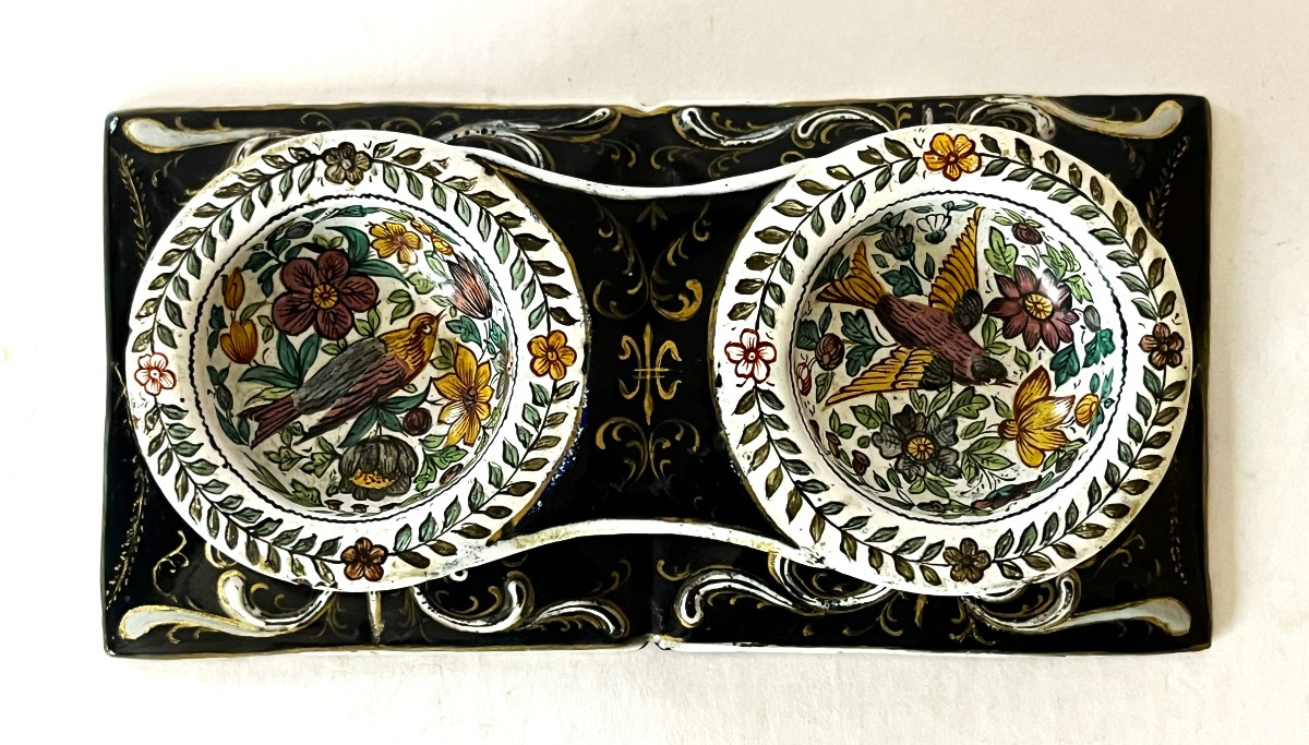 Haute époque, Renaissance, Saleron double en cuivre  émaillé avec couronne du 19ème siècle.-photo-2