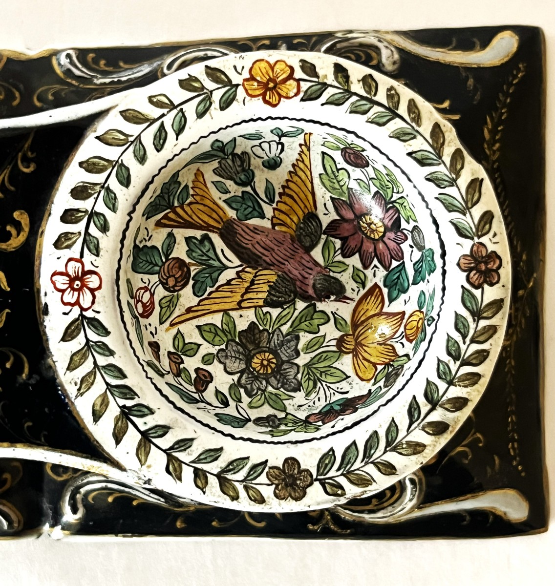 Haute époque, Renaissance, Saleron double en cuivre  émaillé avec couronne du 19ème siècle.-photo-1