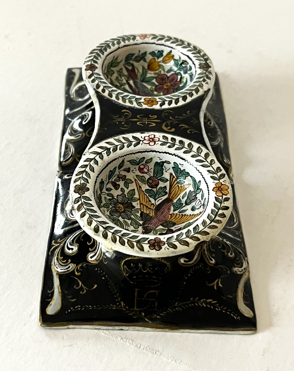 Haute époque, Renaissance, Saleron double en cuivre  émaillé avec couronne du 19ème siècle.-photo-7
