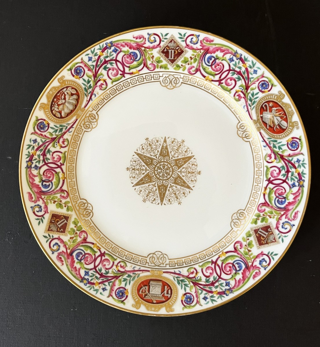 Sèvres Porcelain, Plate From King Louis-philippe's Service At The Château De Fontainebleau-photo-3