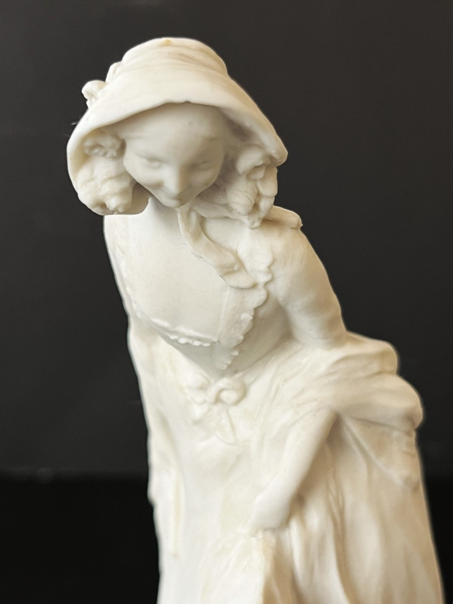 Manufacture Nationale de Sèvres  1910,  Henri Varenne (1860/1933), l'élégante, biscuit.-photo-2