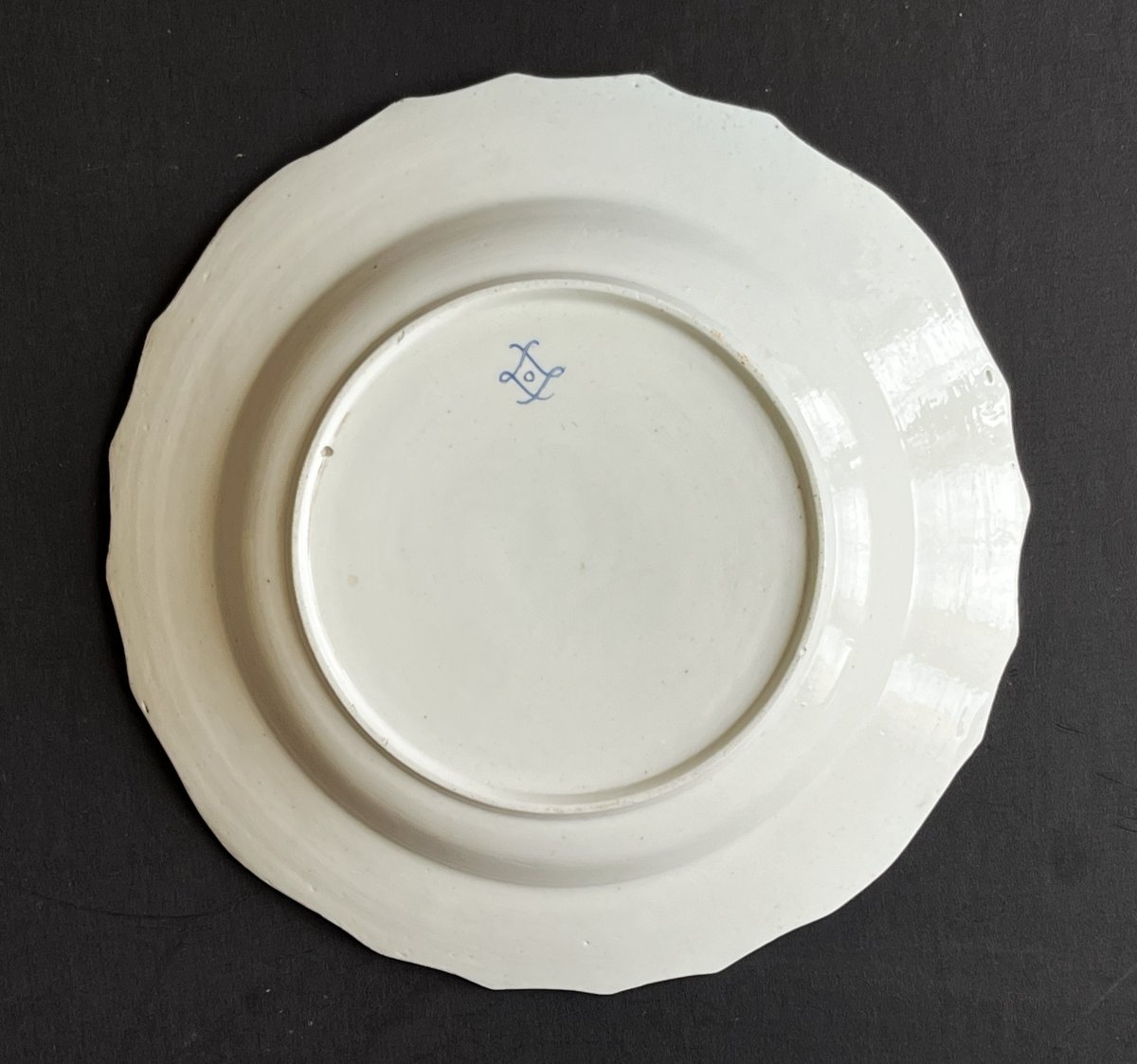 An 18th-century Sèvres Porcelain Soup Plate With A Pastoral Design.-photo-3