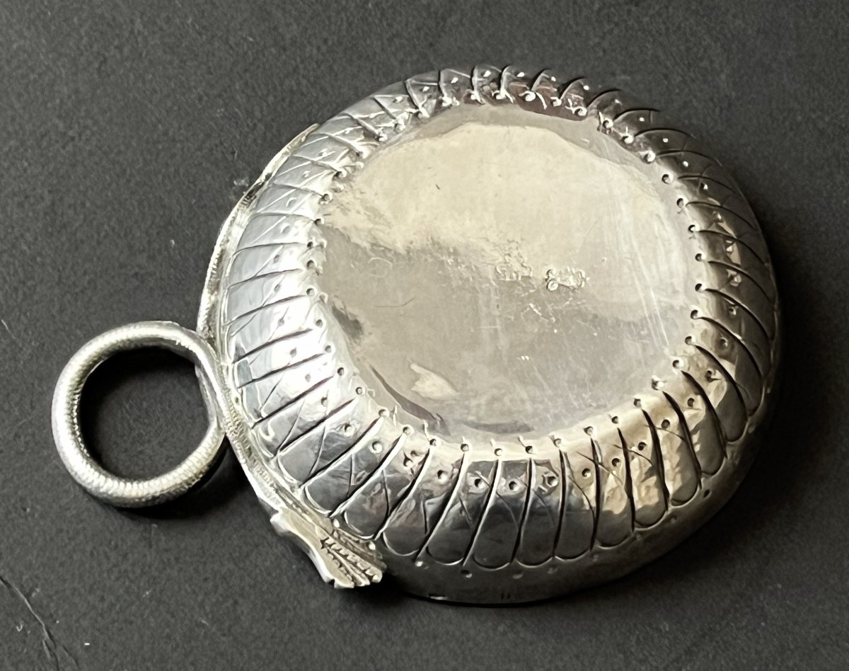 18th-century Silver Tastevin, Paris 1762–1768, With Serpent Motif And Maker's Mark-photo-4