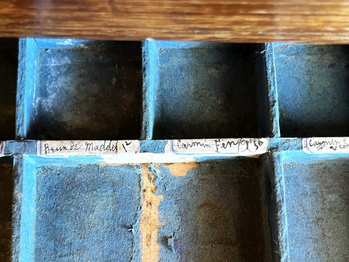 19th-century Paint Merchant's Cabinet, A Piece Of Trade Furniture.-photo-3
