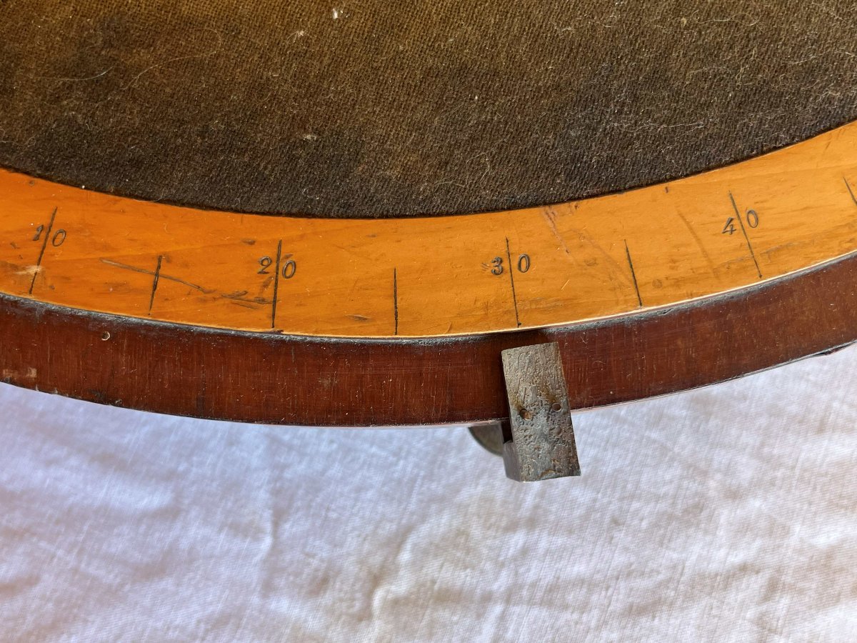 19th-century Scientific Instrument Made Of Mahogany—to Be Identified-photo-1