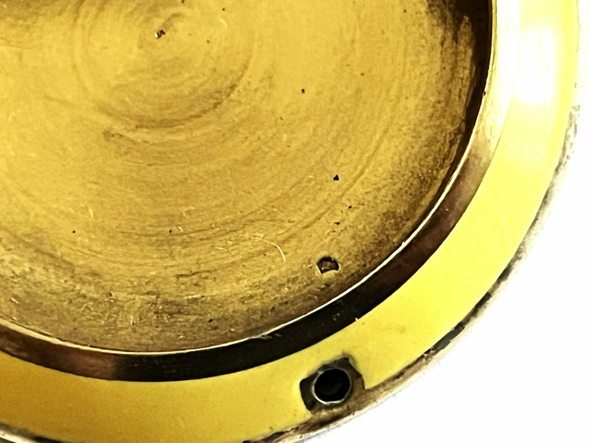 Silver Enamel Pill Box With A "magot" Design, Art Deco Period-photo-1