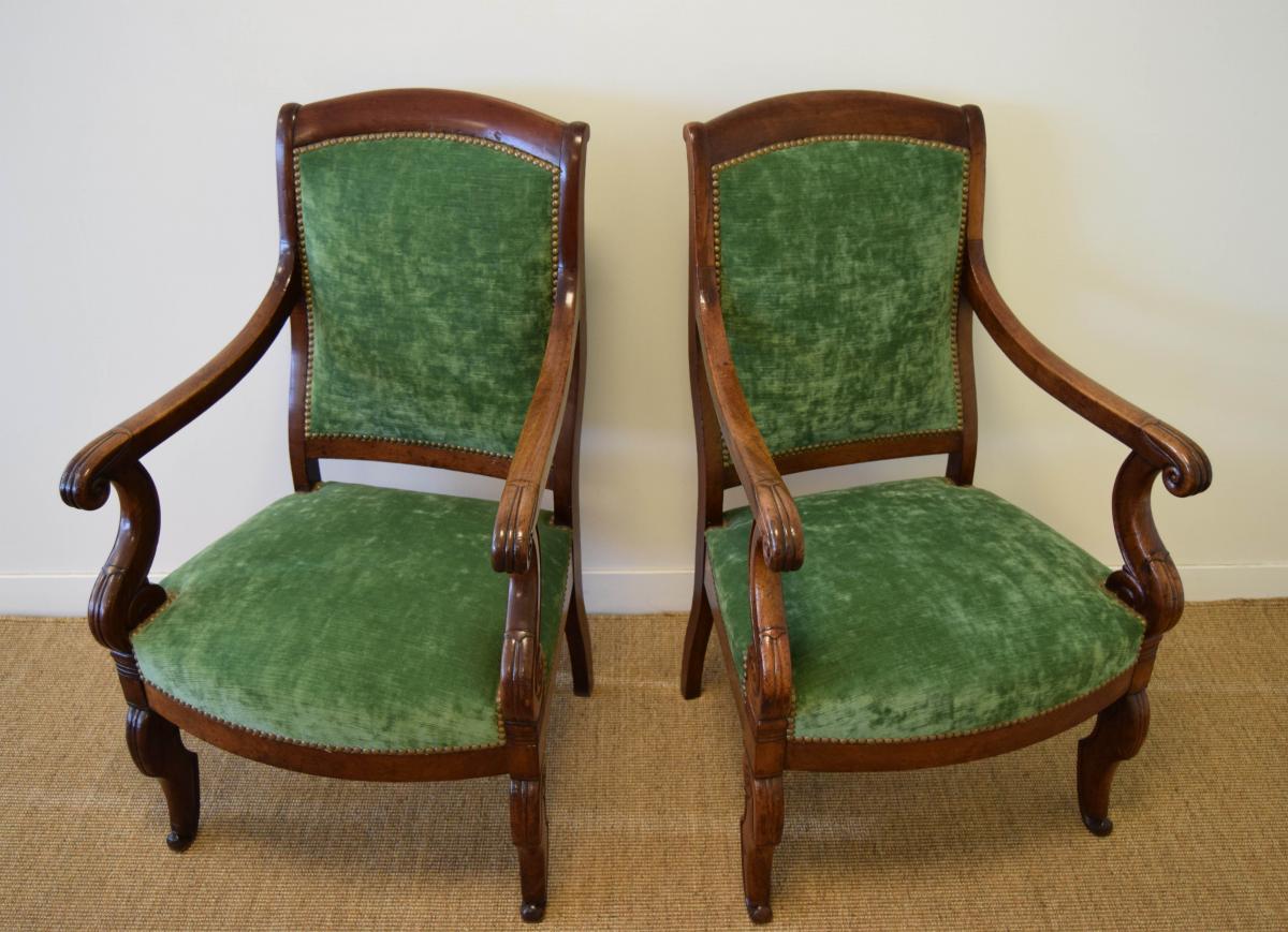 Pair Of Armchairs Walnut Restoration Period