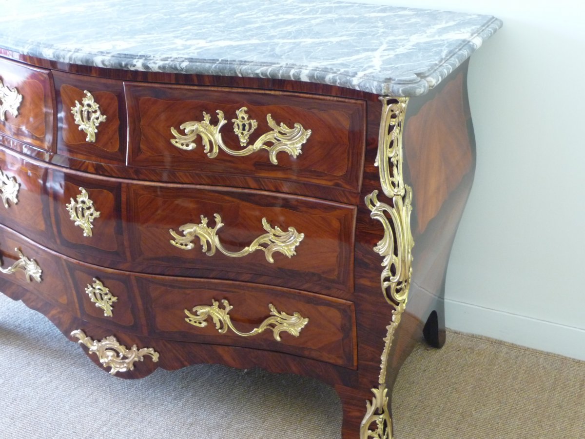 Commode Tombeau  Estampillée L. Boudin d'époque Louis XV-photo-5