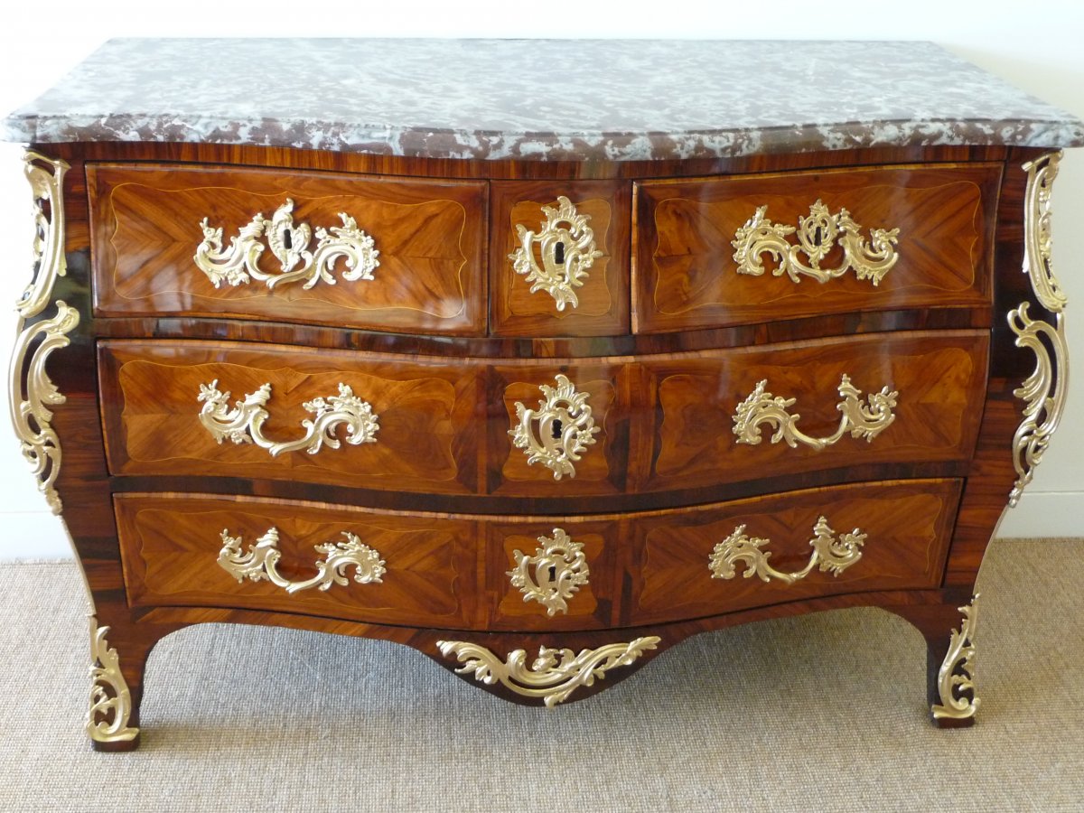 Commode Tombeau  d'époque Louis XV