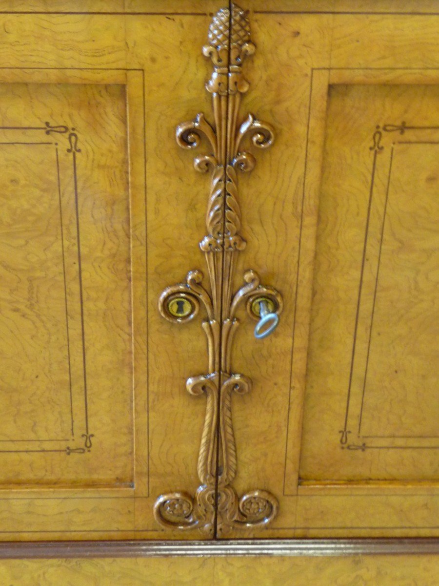 Chest Of Drawers Attributed To Jj Werner-photo-2