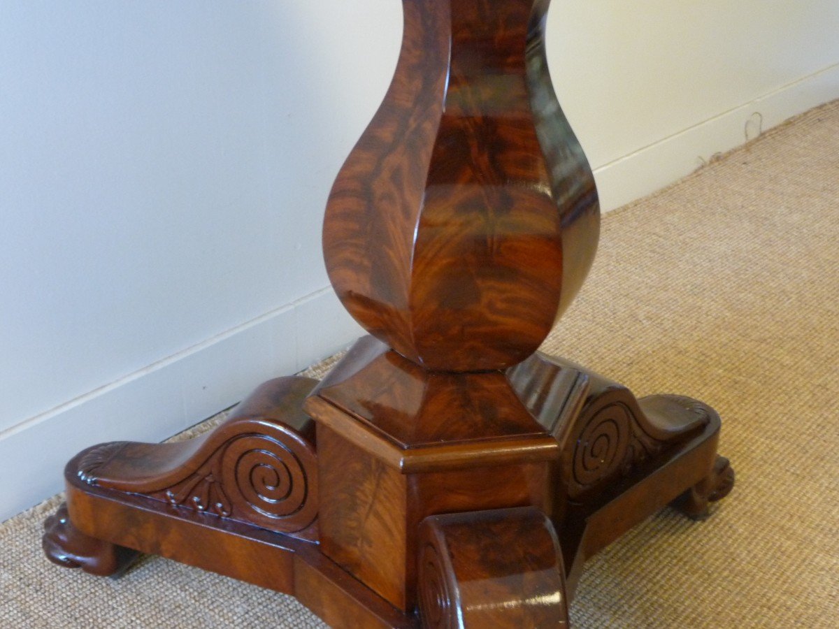 Cuban Mahogany Pedestal Table, Restoration Period-photo-2